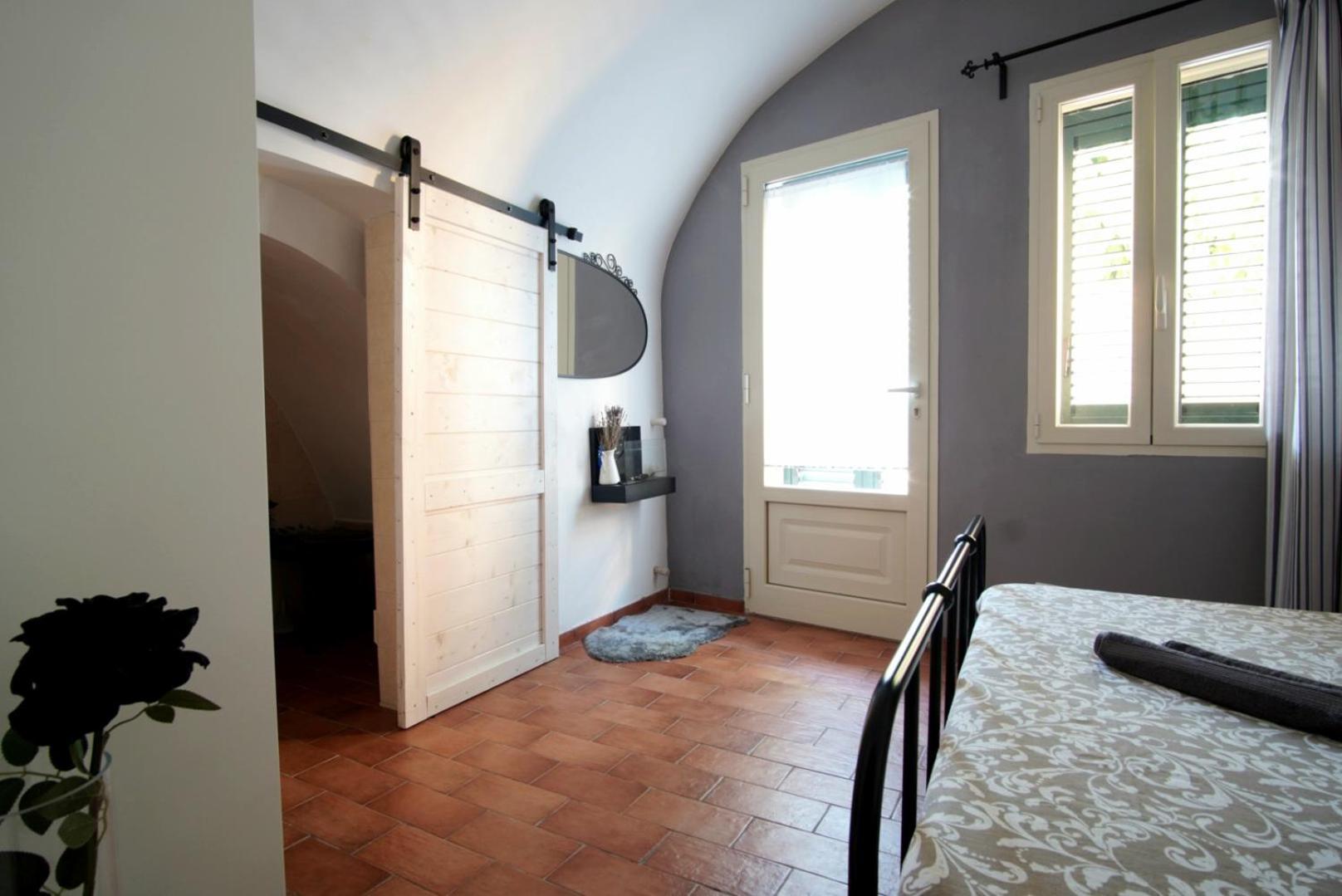 The 'Ferdinando' Refuge Apartment Mesagne Bagian luar foto