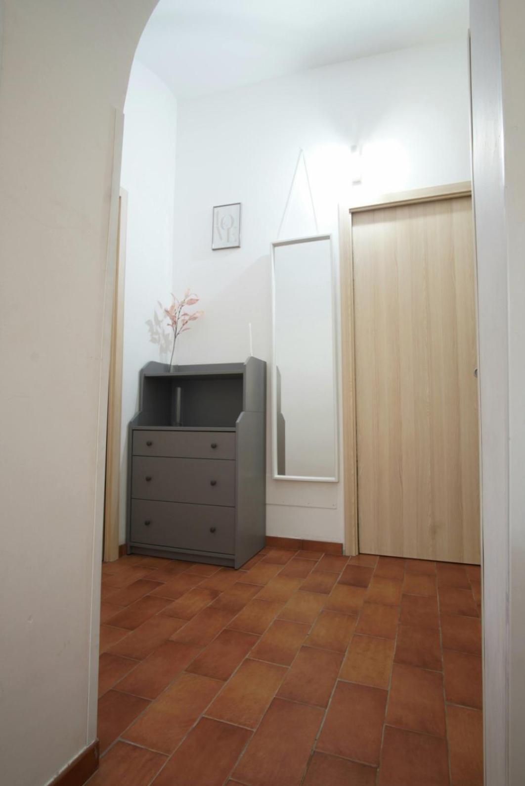 The 'Ferdinando' Refuge Apartment Mesagne Bagian luar foto